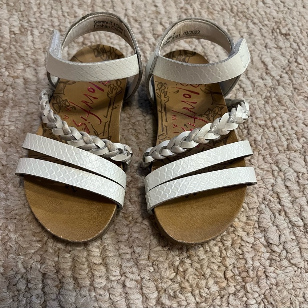 Toddler Girl’s Blowfish white strappy sandals size 7